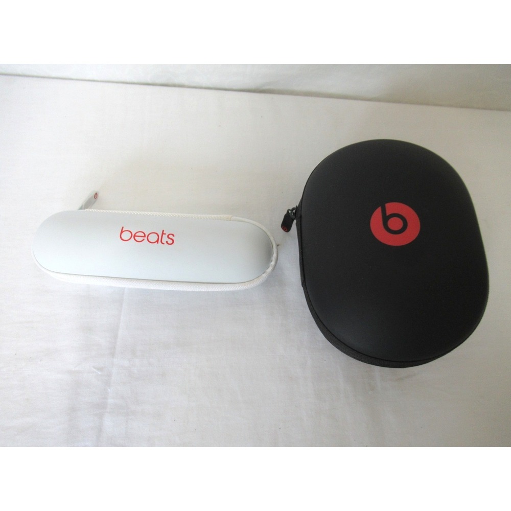 Beats By Dr. Dre Black/Red 7" Wireless Headphone Case 8.5" White/Red Pills Case